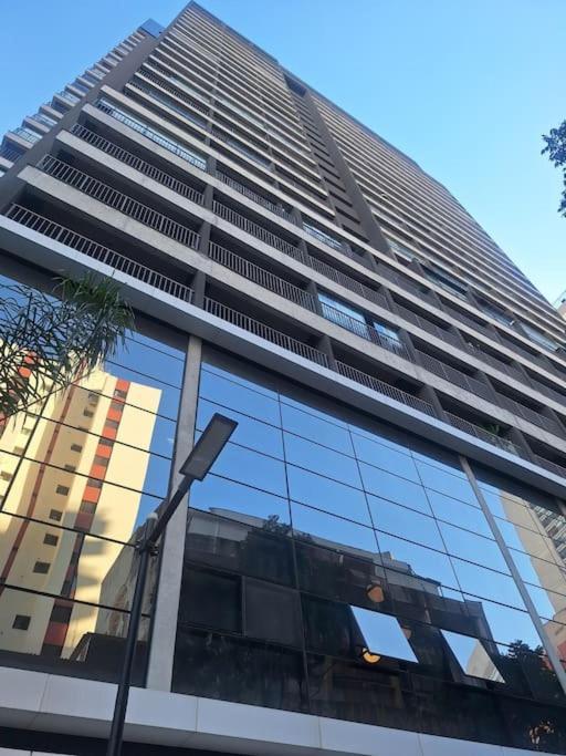 Em * São Paulo